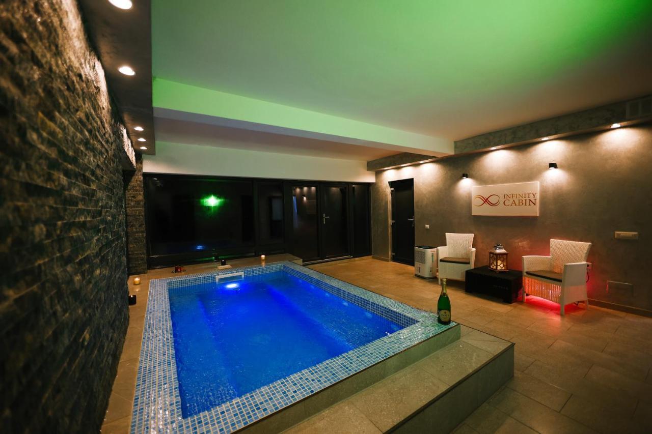 Infinity Cabin Villa Rasca  Exterior photo